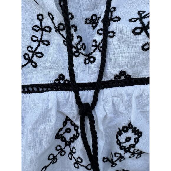 6 for $20 Talbots Petite sleeveless embroidered top in size SP - Picture 5 of 6